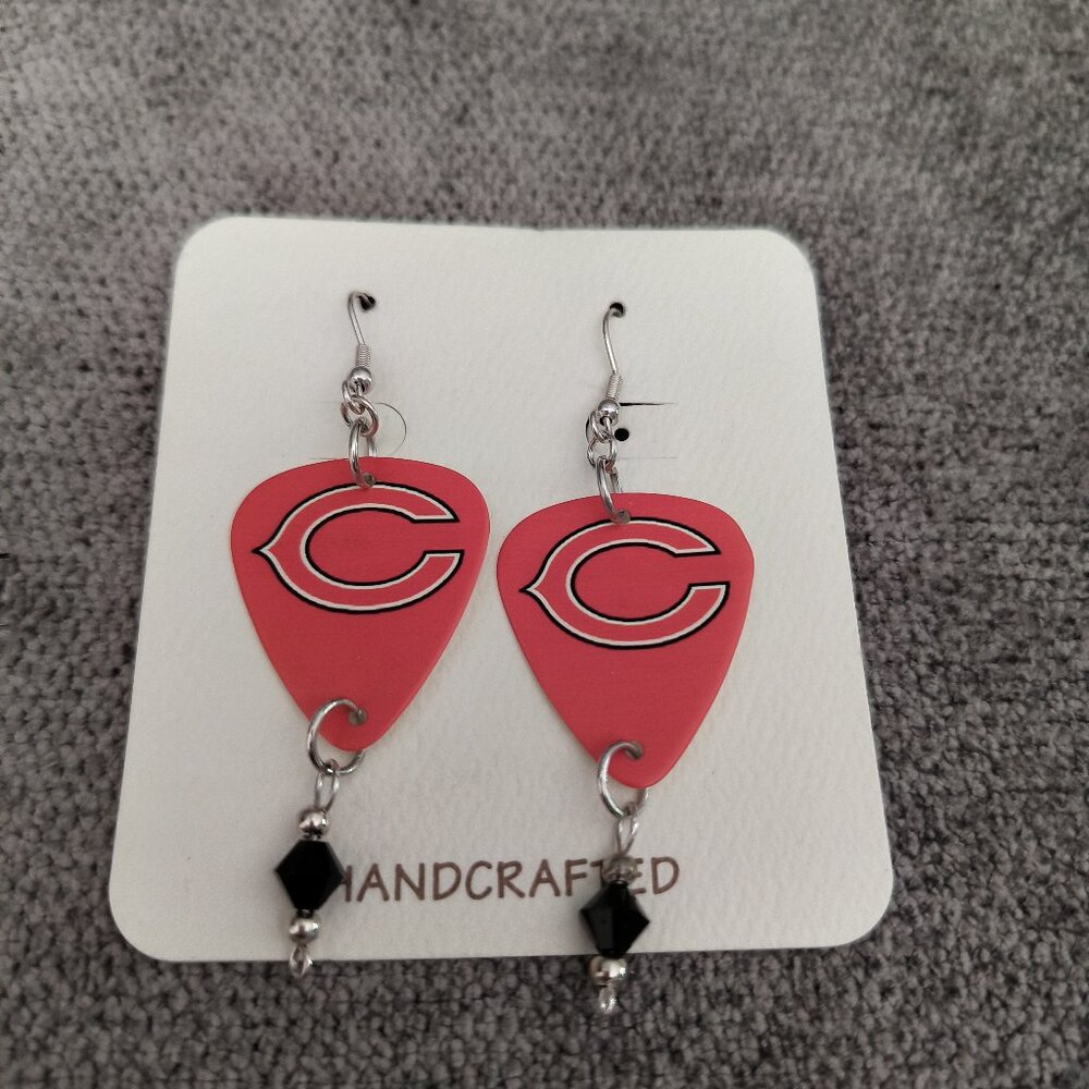 Women's CHICAGO BEARS GUITAR PICK EARRINGS